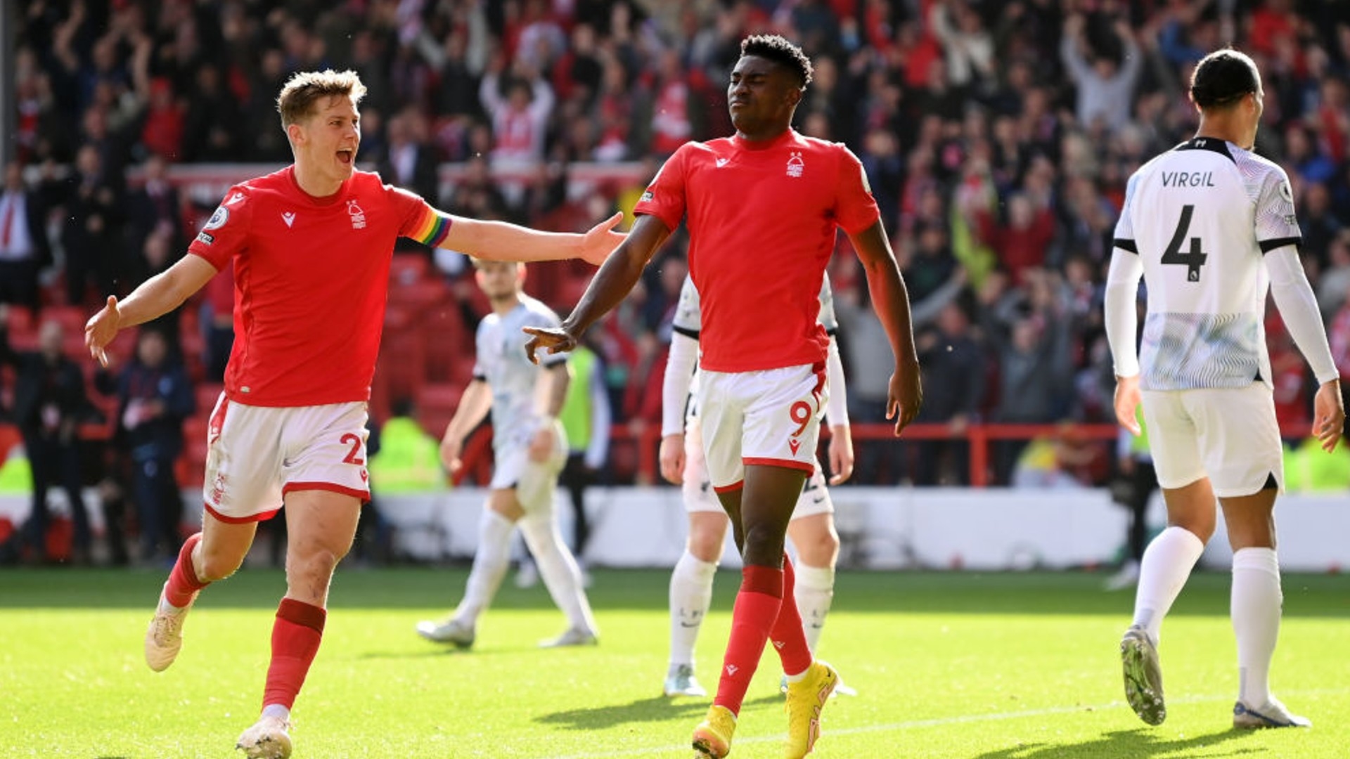 伤病而不得 伤病而不得